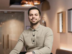 Tarik Hassan - Taylor Rose people