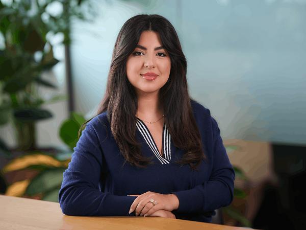 Taylor Rose - Nazgol Khosravi